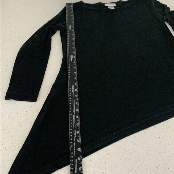 Chico's Women's 0 Black Long Sleeve Asymmetrical Hem Top K008 Casual Work Travel - Picture 4 of 8